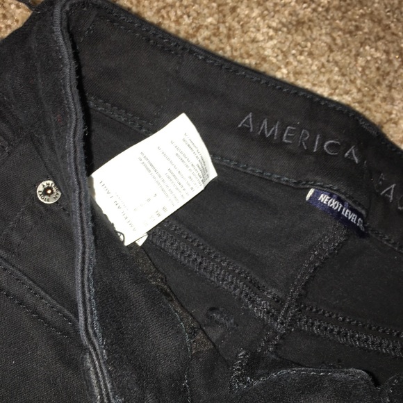 American Eagle Shorts - Picture 2 of 2